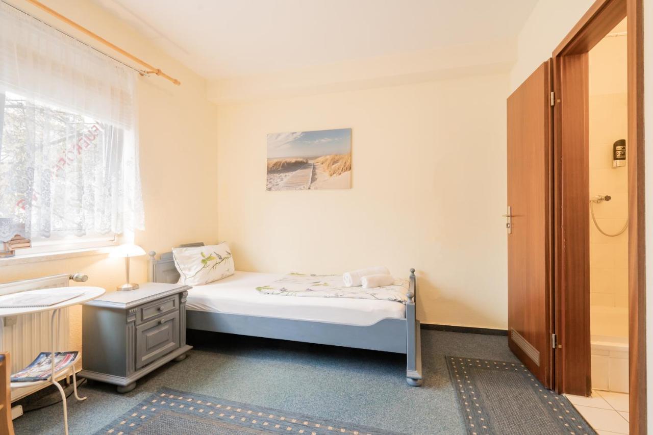 Hotel Dori'S 108 Berlin Bagian luar foto