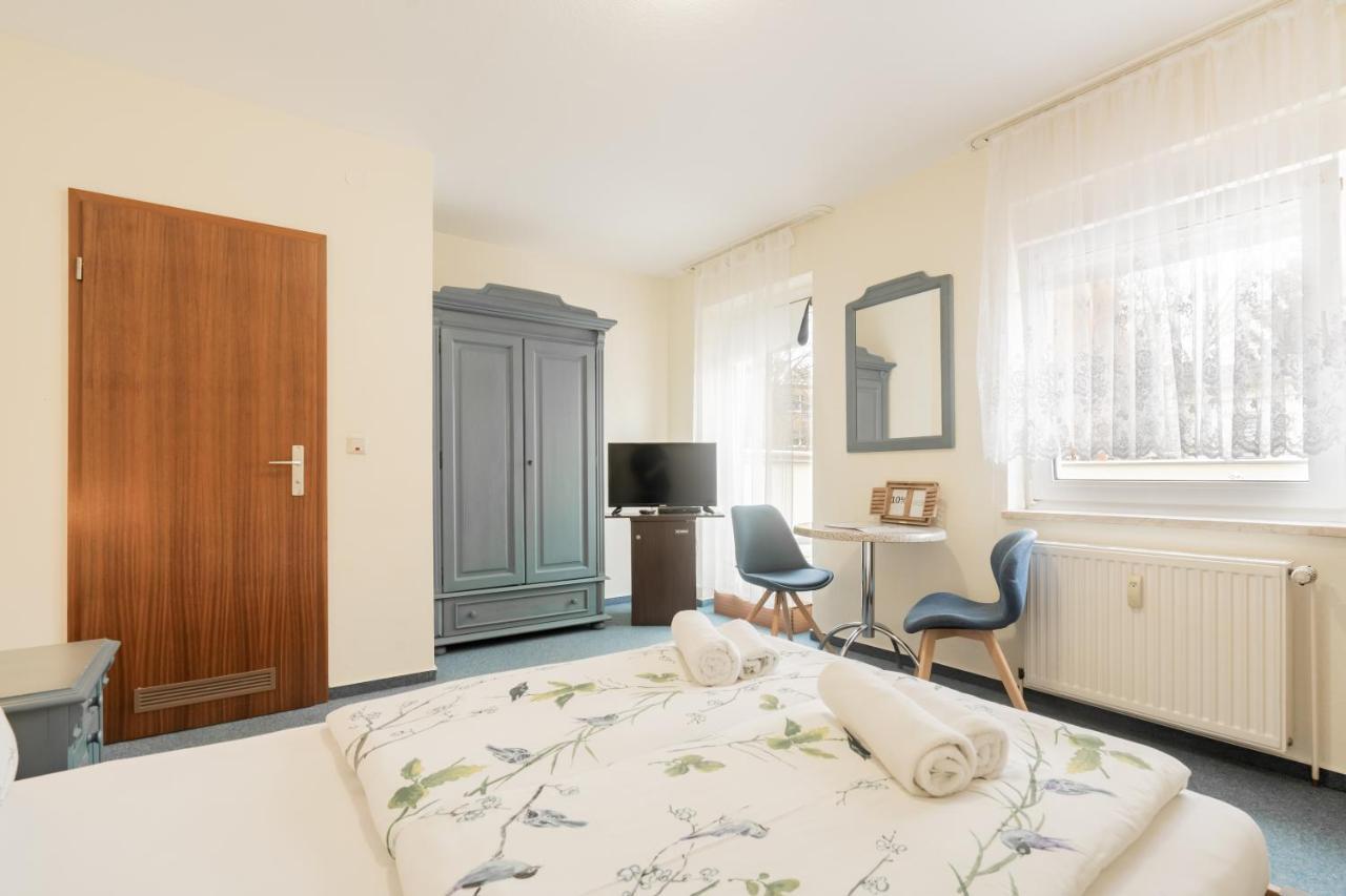 Hotel Dori'S 108 Berlin Bagian luar foto